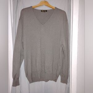 Loro Piana. Gray V-Neck  Sweater